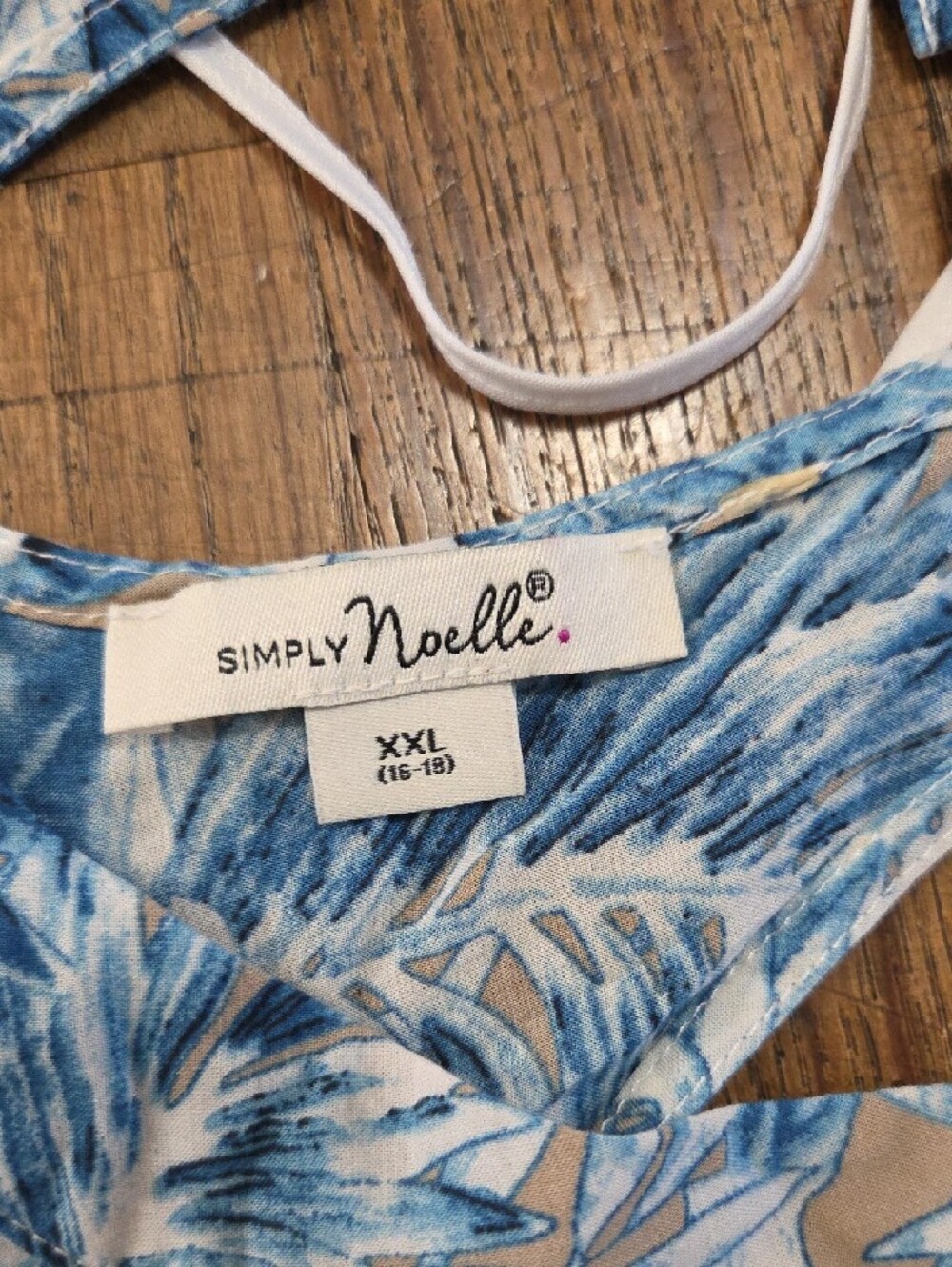 Simply Noelle Tropical Racerback Tank - Picture 2 of 6